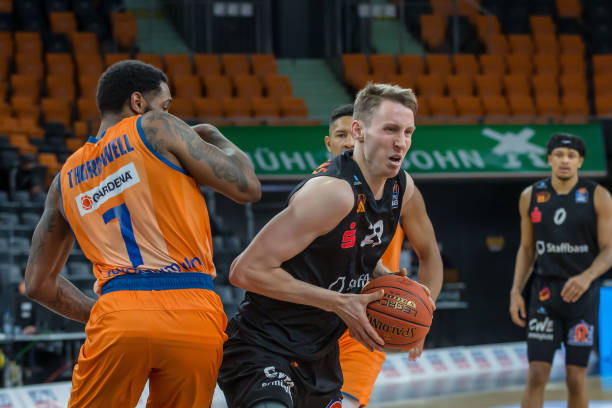 河南建业 河南建业